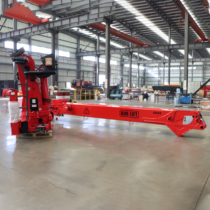 Grue montée sur camion à flèche télescopique de 8 tonnes
