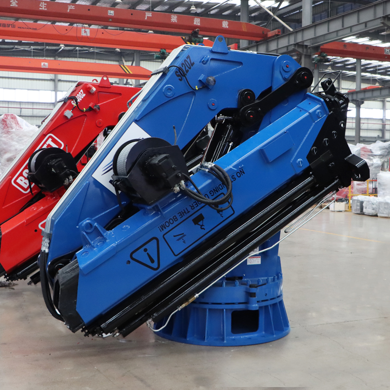 Grue marine à flèche articulée de 20 tonnes