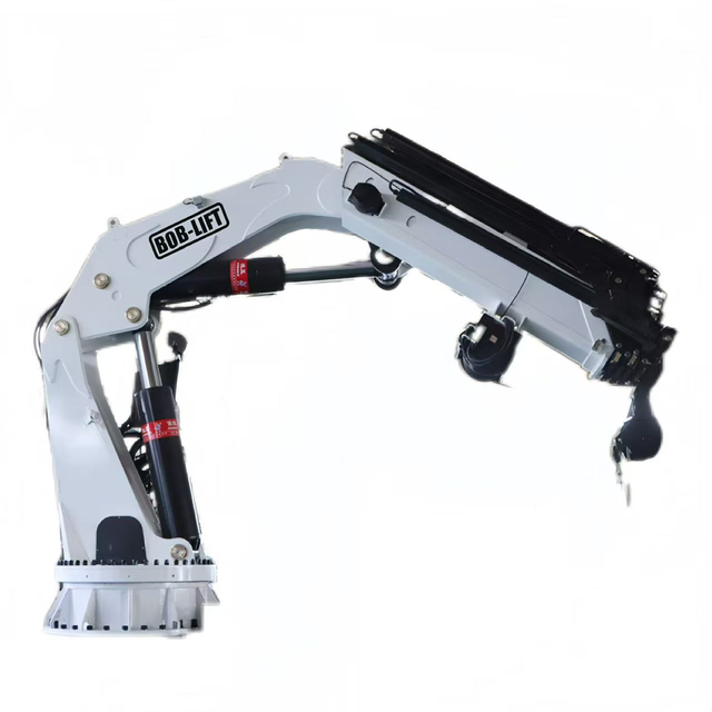 Grue marine à flèche articulée de 25 tonnes