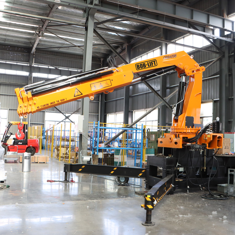 Grue montée sur camion BOB-LIFT de 8 tonnes - Une révolution de valeur dans l'équipement de levage
