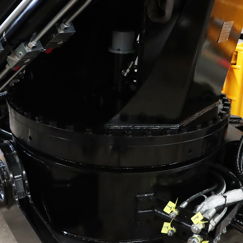 Grue montée sur camion à flèche articulée de 20 tonnes